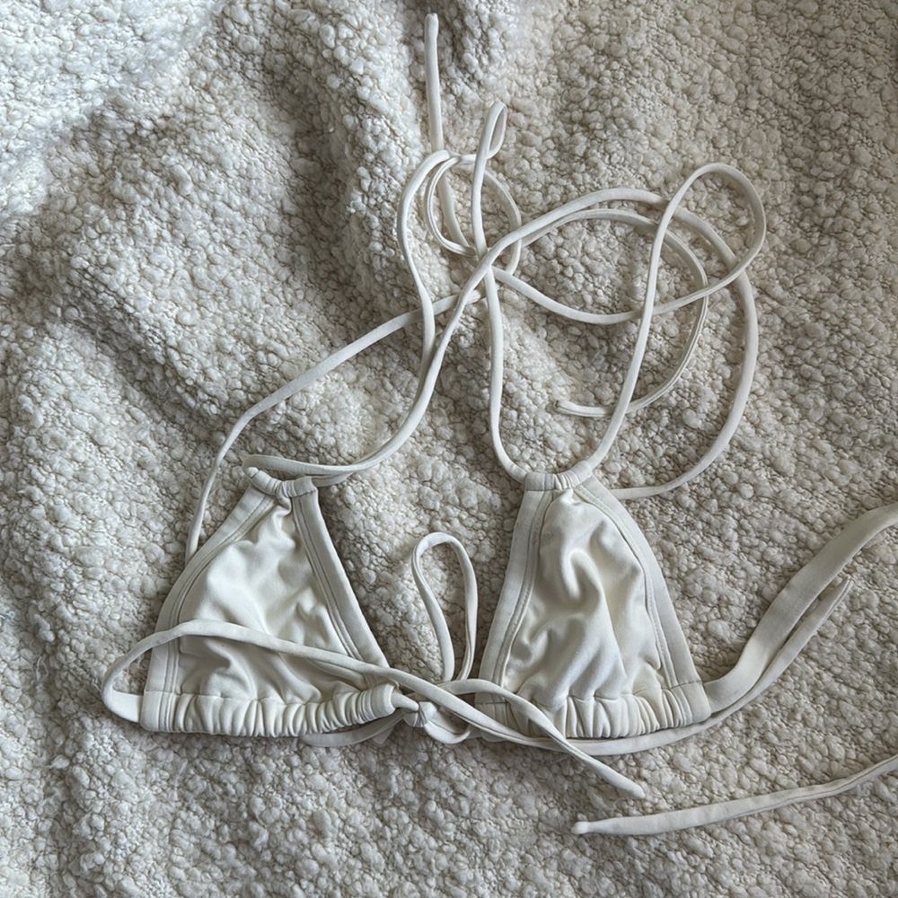 Montce Swim - Vanilla bow euro bikini top
